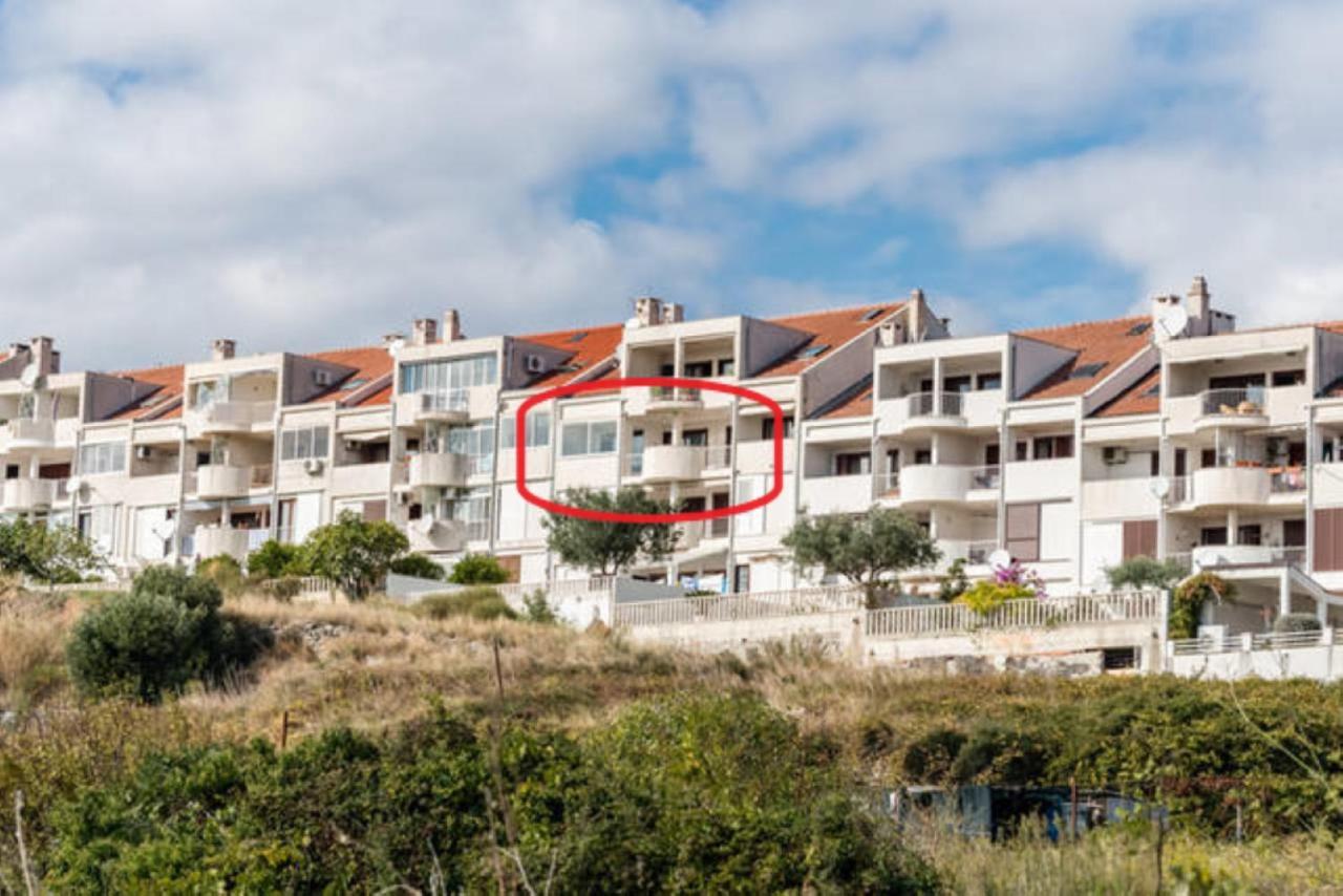 Sea View Apartment Reno W/Garage Split Exterior photo