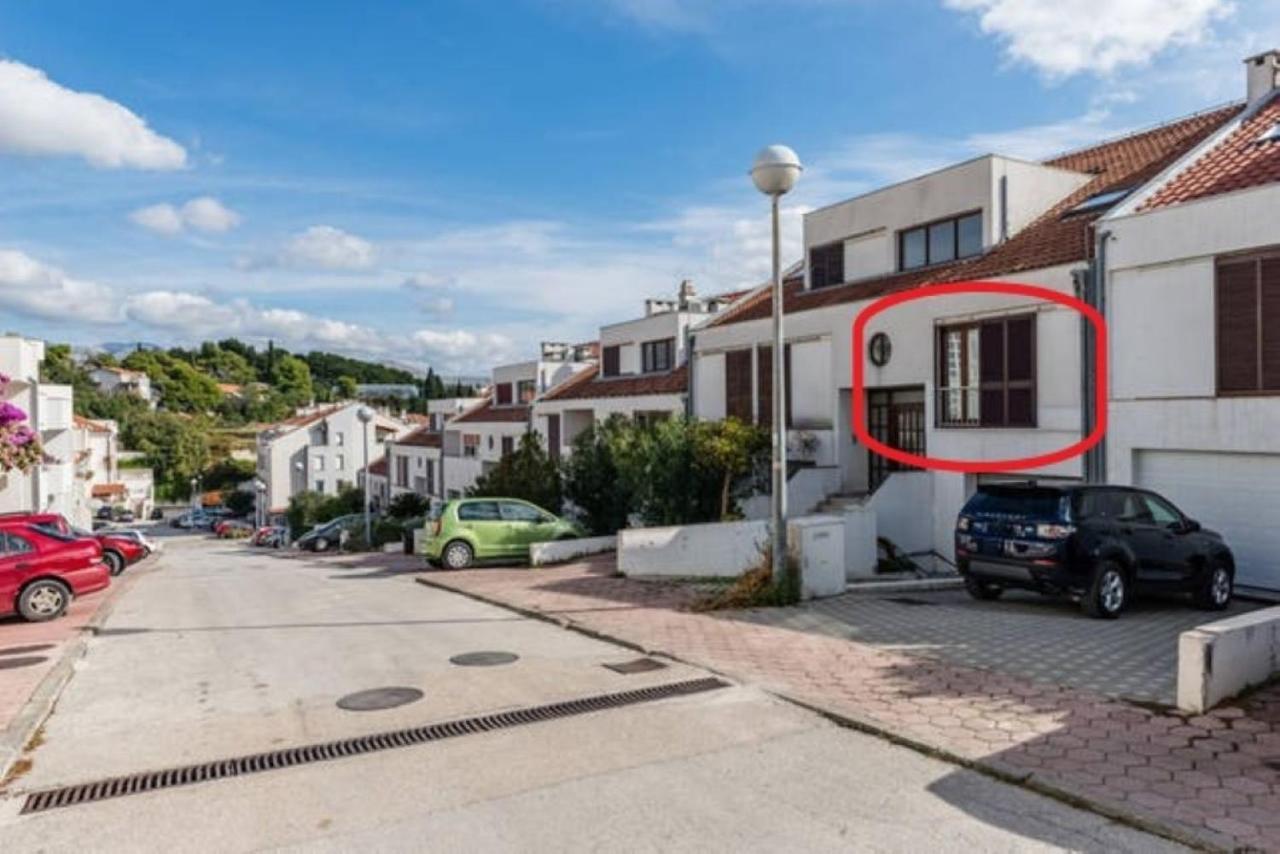 Sea View Apartment Reno W/Garage Split Exterior photo